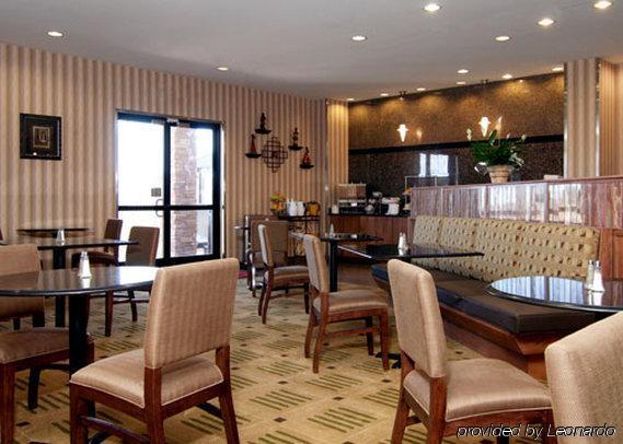 Comfort Suites Roswell Restaurant photo